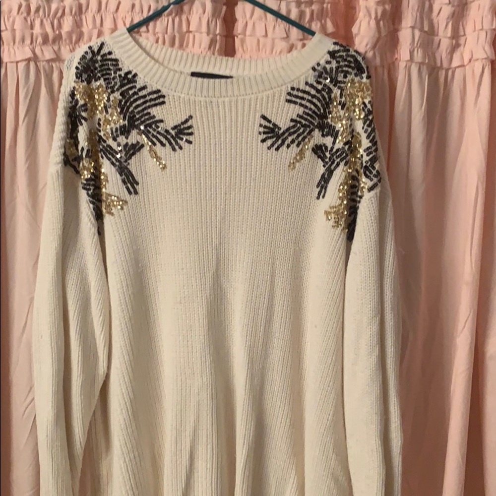 Beautiful, detailed sweater from Lane Bryant!